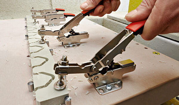 Bessey stega sa vodoravnim postoljem STC-HH20SB