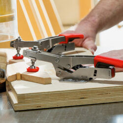 Bessey stega sa vodoravnim postoljem STC-HH70SB