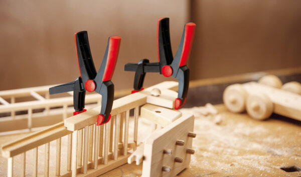 Bessey stega opružna XV5-100