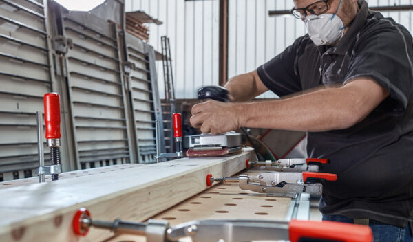Bessey stega za vodoravno stezanje s postoljem STC-IHH25