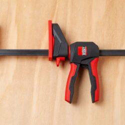 Bessey jednoručna stega s rotirajućom ručkom EZ360