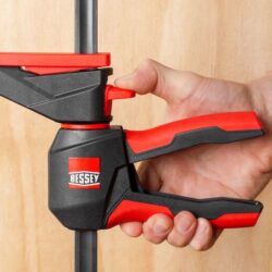 Bessey jednoručna stega s rotirajućom ručkom EZ360