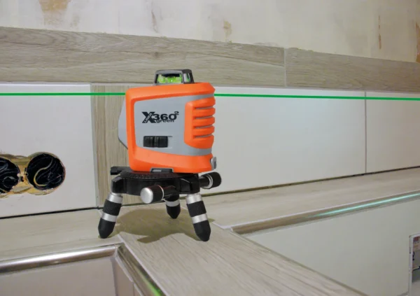 Nedo X-Liner 360 2 green samonivelirajući multi-linijski laserski mjerač